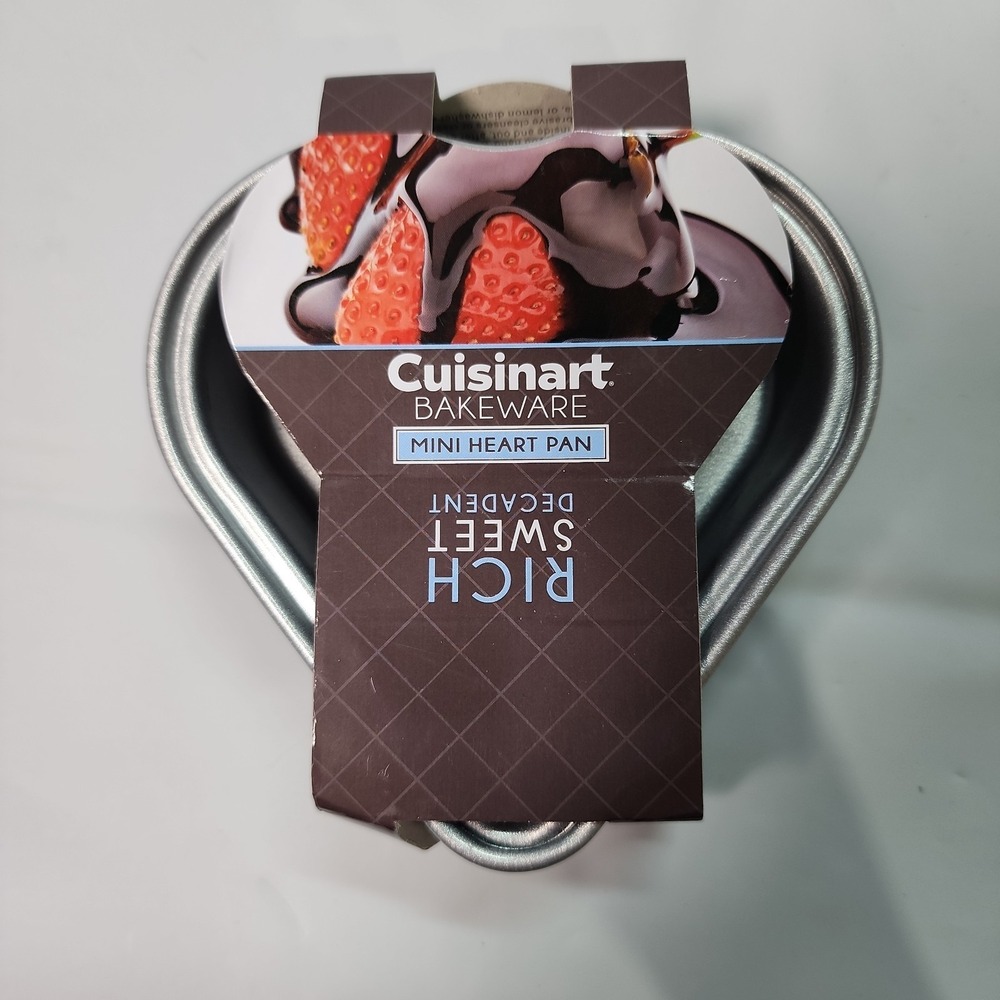 Cuisinart Mini Heart Pan Set Nonstick Bakeware Valentine Set Of 4 Easy Release